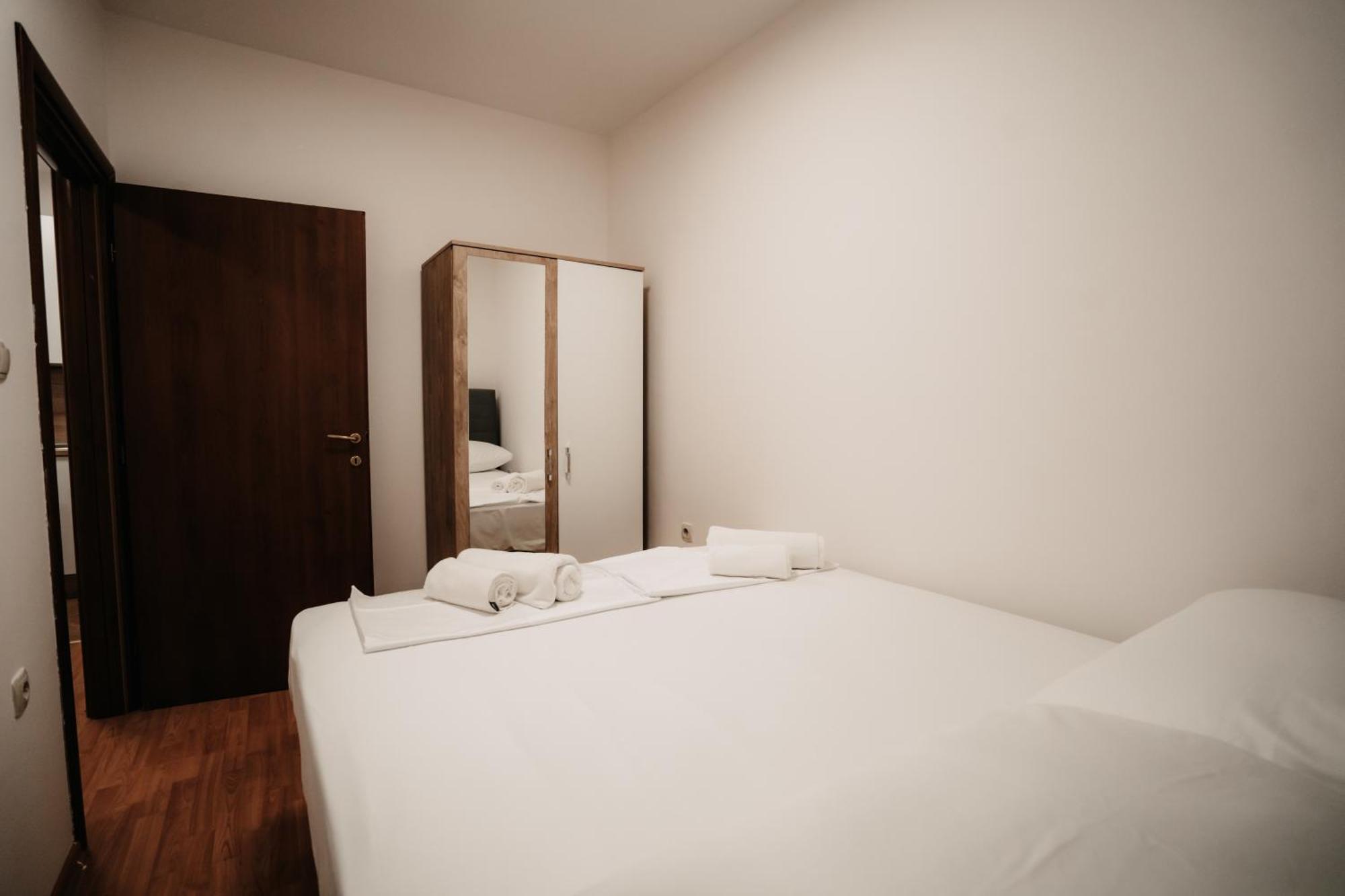 Riverside Apartments Mostar Bagian luar foto